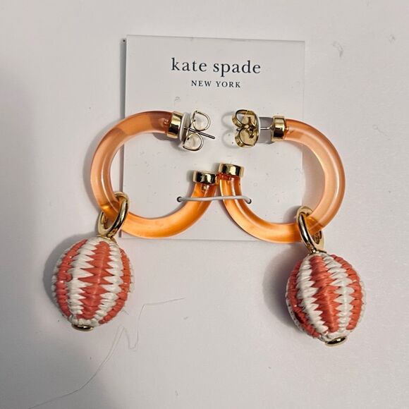 Kate Spade Feeling Bubbly Raffia Charm Hoops NWT - Picture 1 of 7